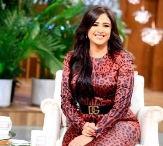 الفنانة ياسمين عبد العزيز 